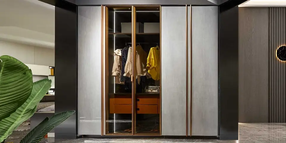 Bespoke Built-in Ceiling High Wardrobe BLYP20021-033